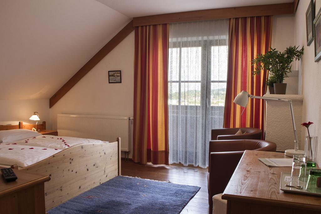 Landgasthof Kammerhof Hofstetten Экстерьер фото